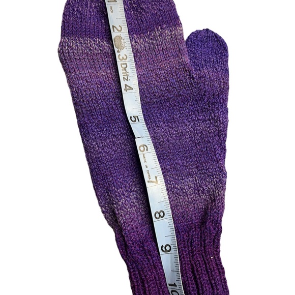 Purple Mittens - Picture 2 of 3
